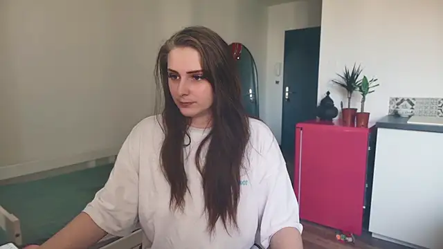 ce leste   online show from March 4, 2:23 pm