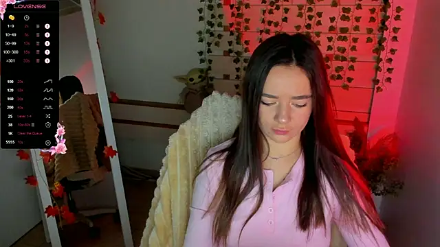 Bella XO online show from October 12, 6:45 am