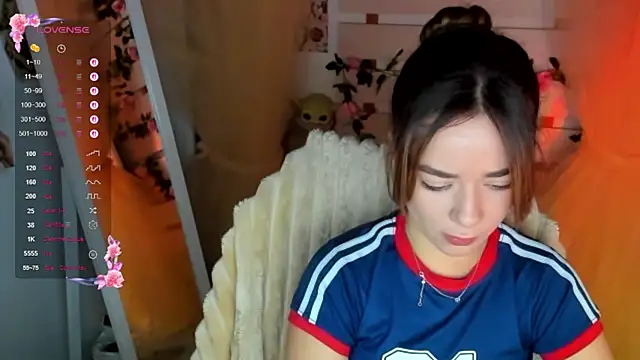 Bella XO online show from July 13, 6:27 am