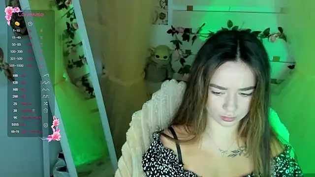 Bella XO online show from July 18, 6:28 am