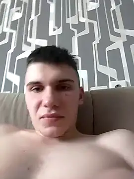 Snapshot of painkkiiller22 chatting on December 29, 9:06 am painkkiiller22 online show from December 29, 9:06 am