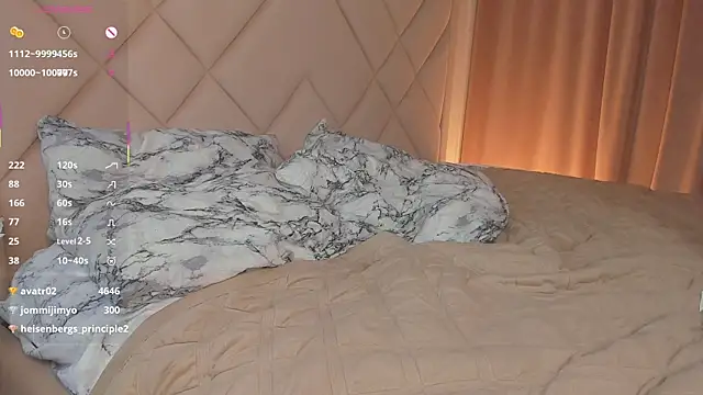 OdetteHarwick online show from February 15, 1:31 am