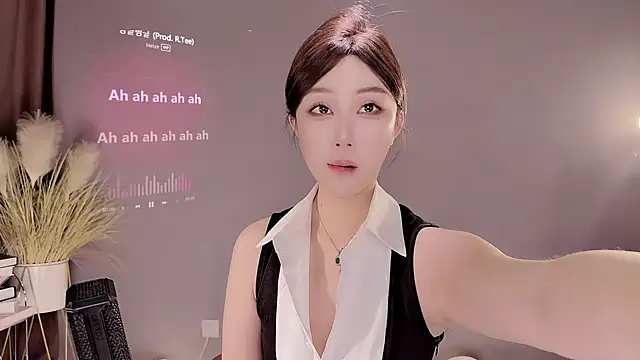 jingling666 online show from February 22, 1:22 am