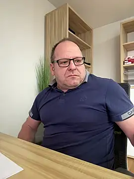 coupleLatinaLovers online show from January 21, 10:41 am