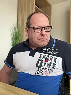 coupleLatinaLovers online show from March 17, 10:27 am