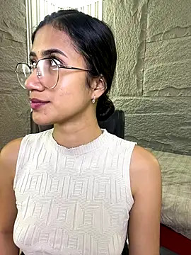 Snapshot of KaitlynLoveCam chatting on October 8, 11:13 pm KaitlynLoveCam online show from October 8, 11:13 pm