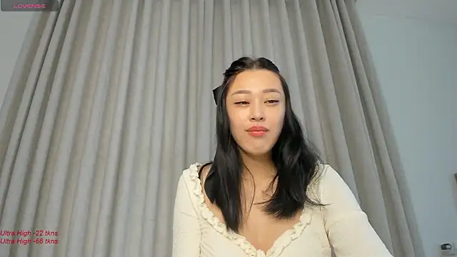 yumisunn online show from January 14, 3:43 am