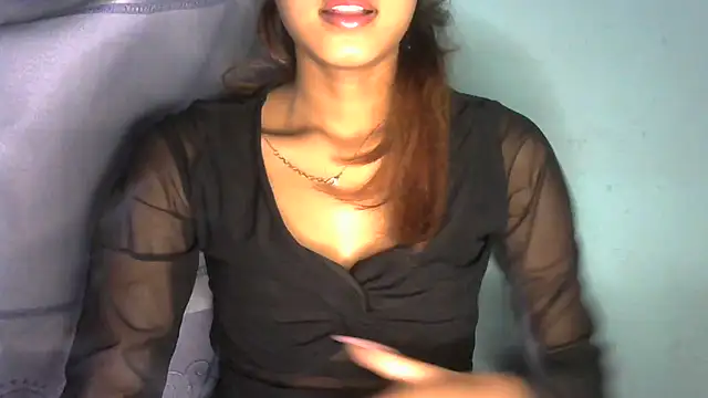 jassi-just18 online show from January 1, 2:42 pm