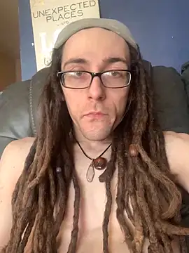 Snapshot of thiccplamp chatting on January 8, 4:00 pm thiccplamp online show from January 8, 4:00 pm