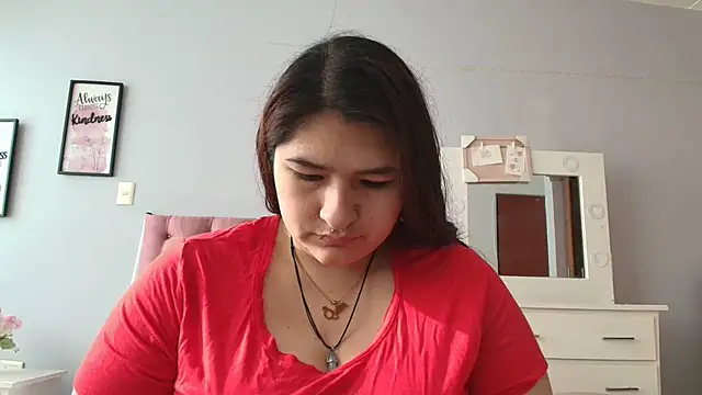  69HONRY online show from December 18, 1:02 pm