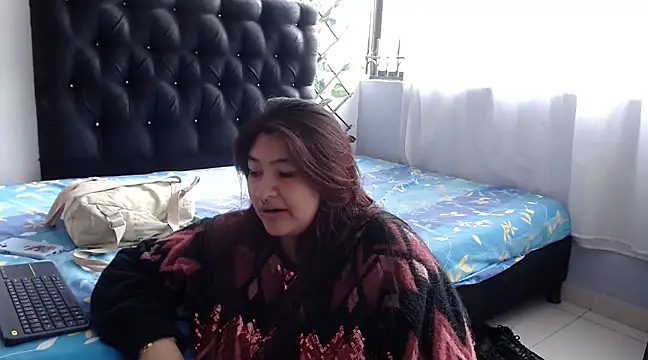  69HONRY online show from February 8, 1:33 pm