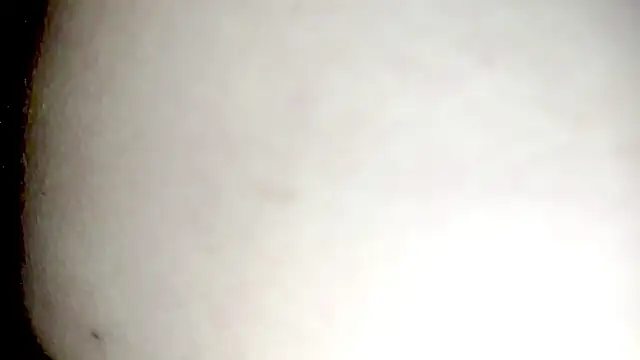 PetiteIvoryQueen19 online show from November 2, 4:04 am