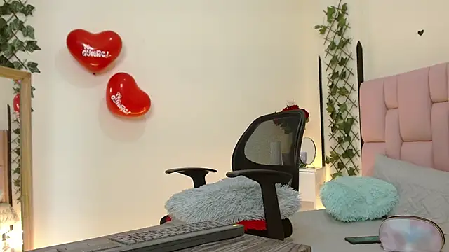 isabela ferrer  online show from February 14, 4:52 pm