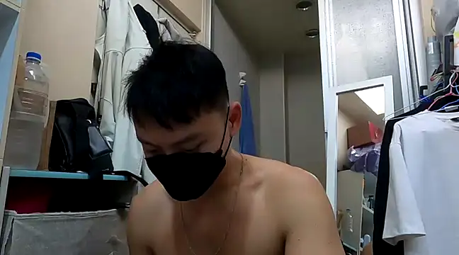 frnk30151 online show from December 11, 2:11 pm