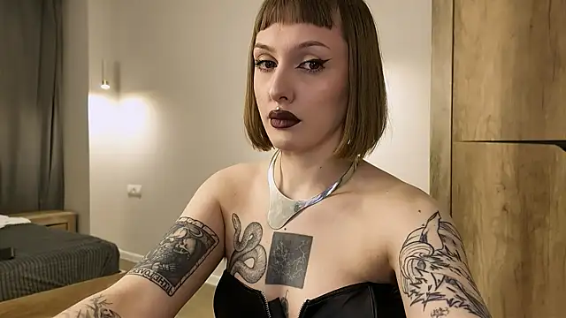 vinylstore online show from March 27, 4:29 pm