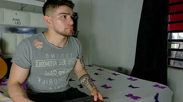 Sexy Alejandro  online show from March 3, 5:07 pm