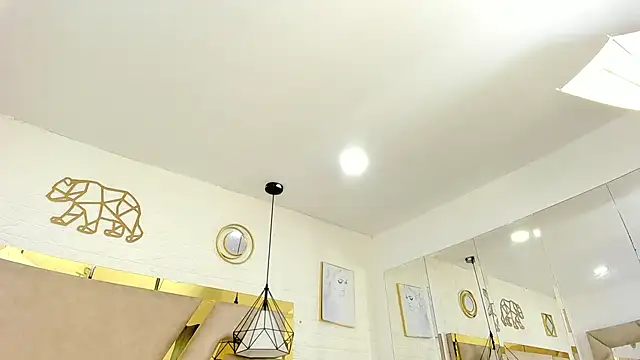 rave connor online show from April 22, 6:42 pm