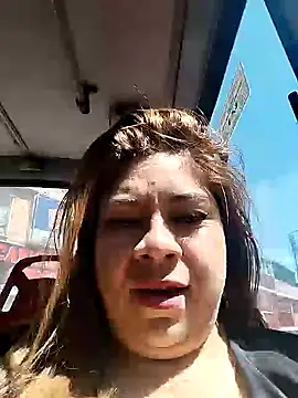 Laura-Hernandez online show from January 13, 3:36 pm