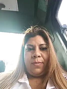 Laura-Hernandez online show from January 26, 7:52 pm