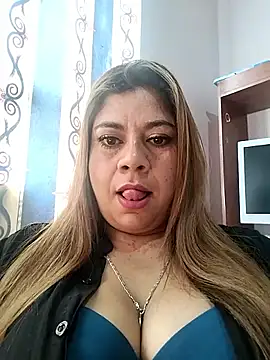 Laura-Hernandez online show from September 16, 2:40 pm