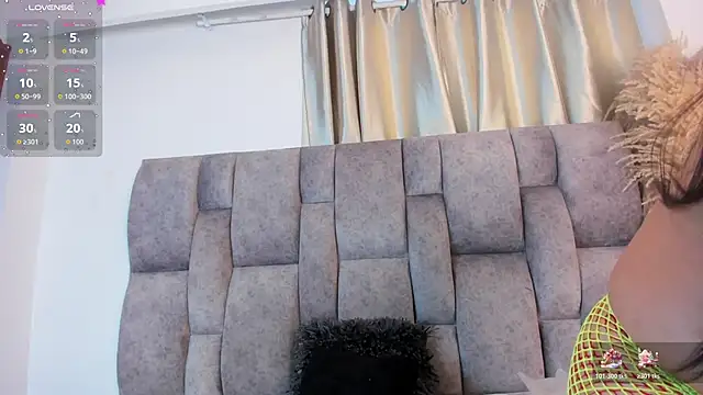 Stefyrossy online show from December 4, 2:15 pm