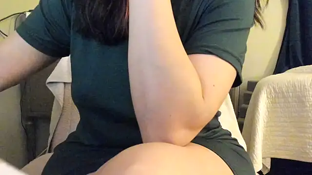 bigb00tyjudyyX online show from March 11, 4:43 am