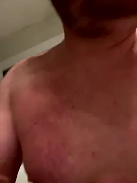 frenchboy9711 online show from January 10, 2:24 am