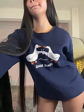 aly golden  online show from December 9, 6:55 am