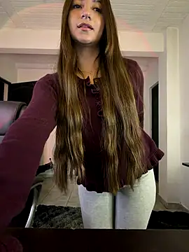 aly golden  online show from November 26, 5:41 am