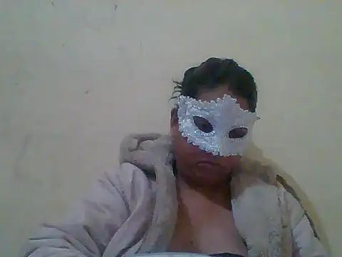 kamayanisingh24 online show from December 30, 7:11 pm