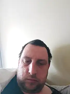 HE-M123 online show from March 3, 10:06 am