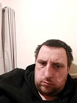 HE-M123 online show from March 22, 11:53 pm