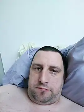 HE-M123 online show from September 30, 7:57 am