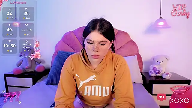 Alliemilky online show from February 13, 7:43 pm