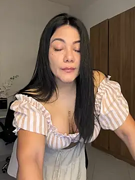 Abril10  online show from March 10, 2:37 pm