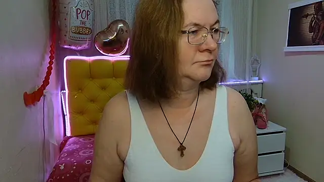 HolyMilfa online show from February 23, 7:44 am