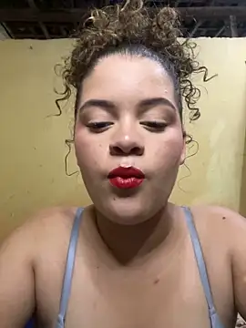 Snapshot of amora54 chatting on March 22, 10:48 pm amora54 online show from March 22, 10:48 pm