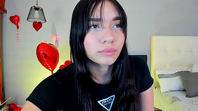 Maia W10 online show from February 23, 1:53 pm