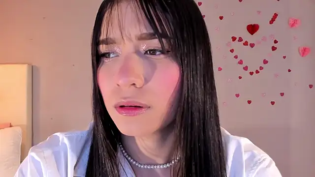 Maia W10 online show from April 6, 12:17 pm