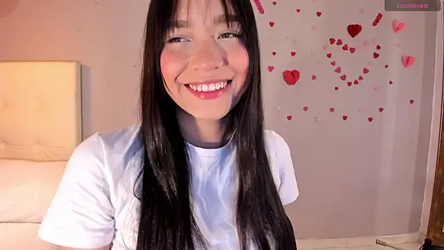 Maia W10 online show from April 8, 12:27 pm