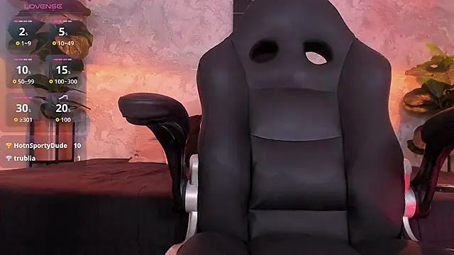 Regan   online show from February 14, 8:16 pm