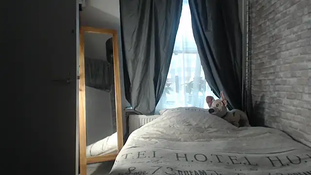 Snapshot of mikeythebestsucker chatting on January 22, 11:01 am mikeythebestsucker online show from January 22, 11:01 am