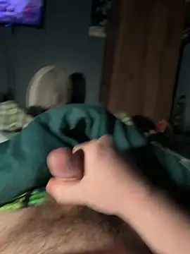 Snapshot of Tpar1122 chatting on March 9, 4:05 am Tpar1122 online show from March 9, 4:05 am