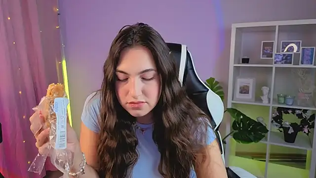 MelissaLovvv online show from July 11, 9:34 am
