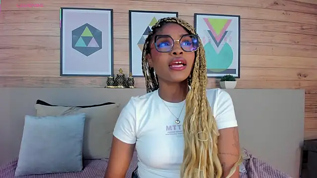 AriaFoster online show from February 20, 3:36 am