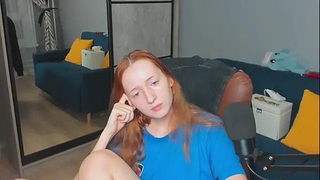OddlyFamiliar online show from September 23, 3:48 pm