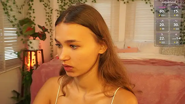 Snapshot of lexicoyy_ chatting on December 14, 5:02 am lexicoyy online show from December 14, 5:02 am