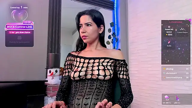 sweetieandjuicyy online show from January 8, 5:59 pm