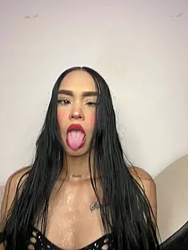Snapshot of Exotic_girl666 chatting on June 9, 2:23 am Exotic girl666 online show from June 9, 2:23 am