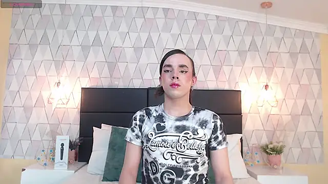 Snapshot of JustinePerry chatting on September 15, 3:17 am JustinePerry online show from September 15, 3:17 am